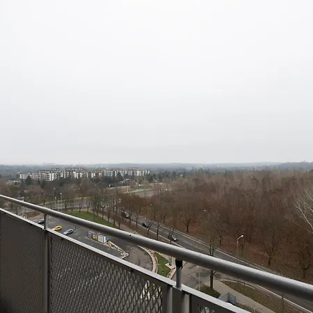 Penthouse With A View Of & Free Parking Apartman Łódź
